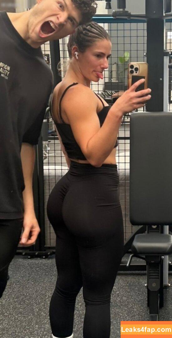 Leonie Kommoss / leonie.kommoss / leoniekommoss leaked photo photo #0521