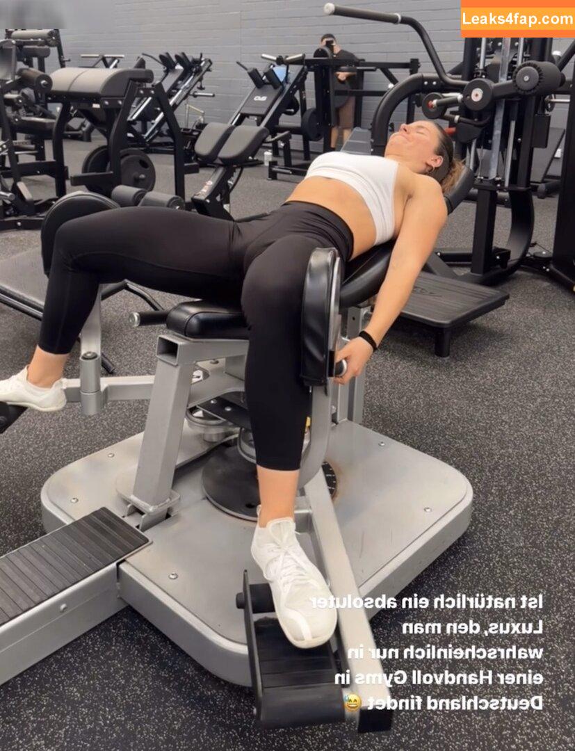 Leonie Kommoss / leonie.kommoss / leoniekommoss leaked photo photo #0539