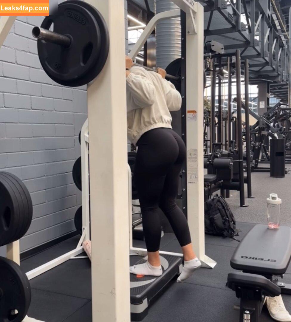 Leonie Kommoss / leonie.kommoss / leoniekommoss leaked photo photo #0545