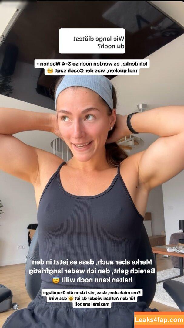 Leonie Kommoss / leonie.kommoss / leoniekommoss leaked photo photo #0560