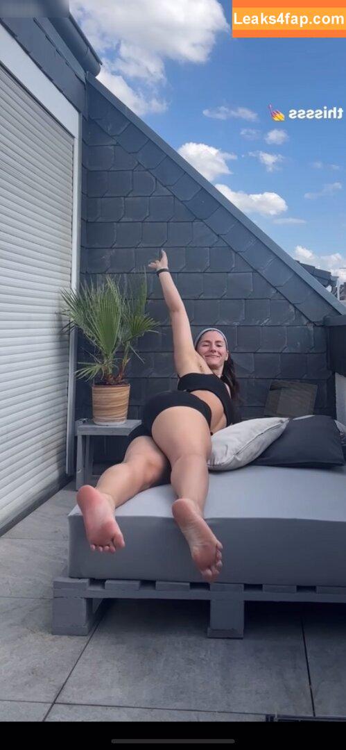 Leonie Kommoss / leonie.kommoss / leoniekommoss leaked photo photo #0571