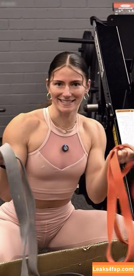 Leonie Kommoss / leonie.kommoss / leoniekommoss leaked photo photo #0875