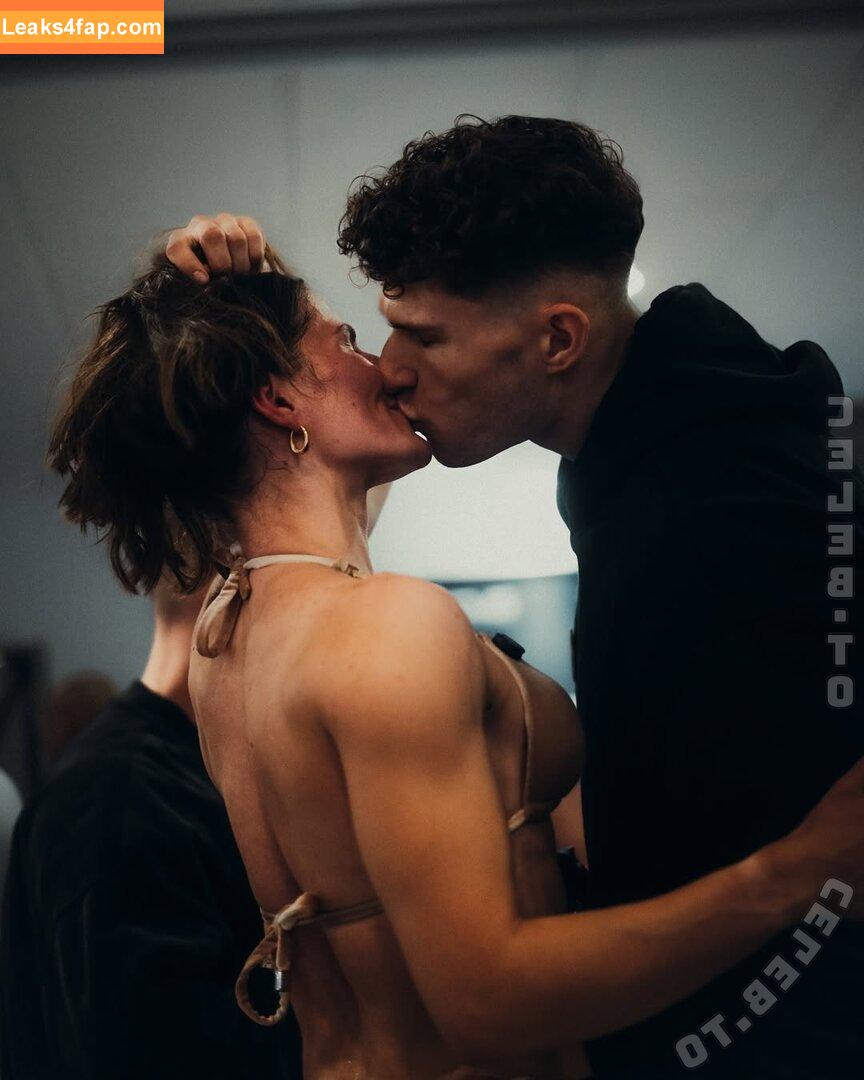 Leonie Kommoss / leonie.kommoss / leoniekommoss leaked photo photo #0912