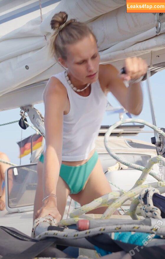 Leonie Maßmann / bluehorizon_exploration / leoniemassman leaked photo photo #0045