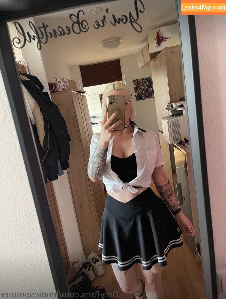 Leonie Sommer / mmmilliexx leaked photo photo #0022