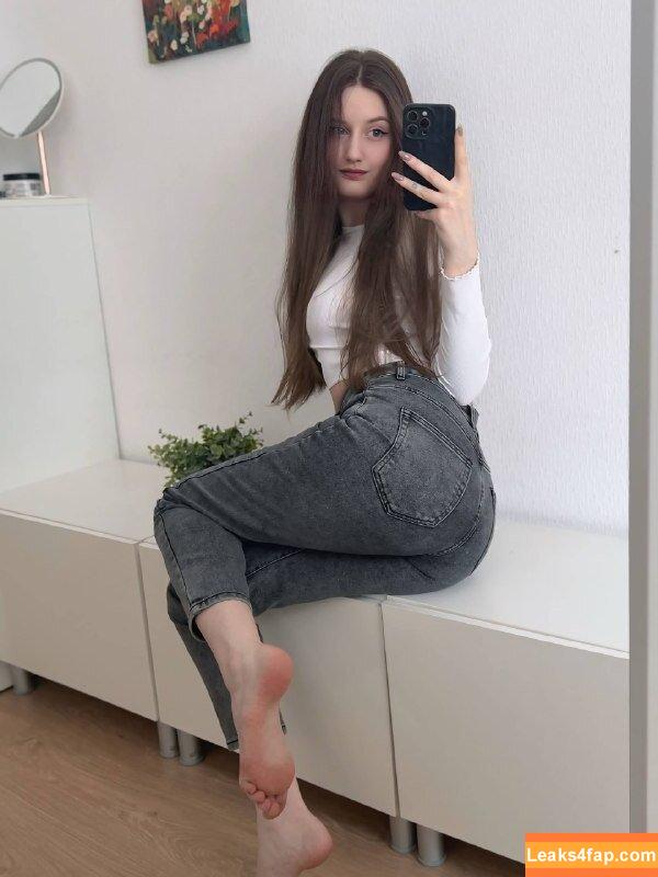 Lepreconnn / lissavin / lisssssikkkk leaked photo photo #0128