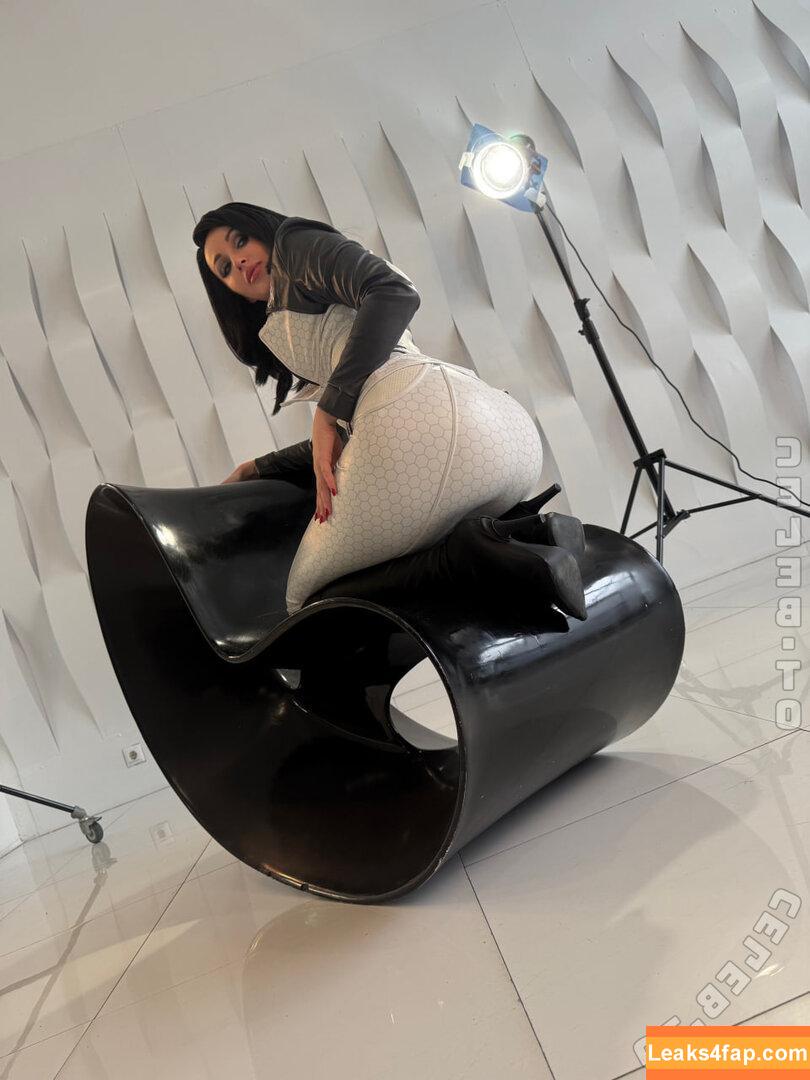 Lera Himera / LeraHimera / ValeryHimera / Valery_himera / lerahimeracosplay слитое фото фото #12609