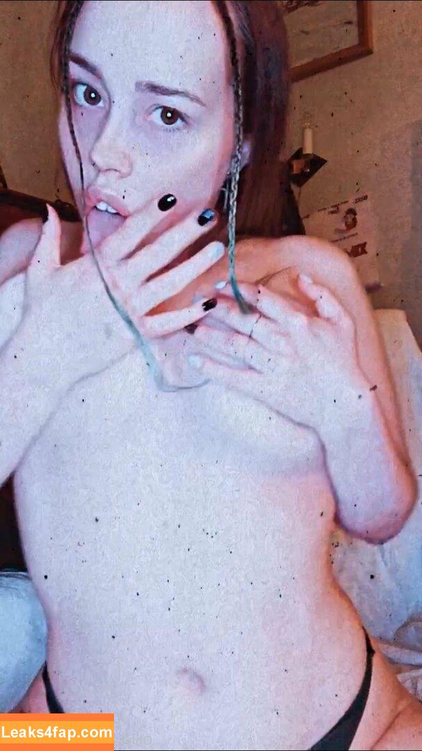 lera_lera_ / lera_lera_onlyfans / valleriyaanka / valleriyaanka2 leaked photo photo #0250