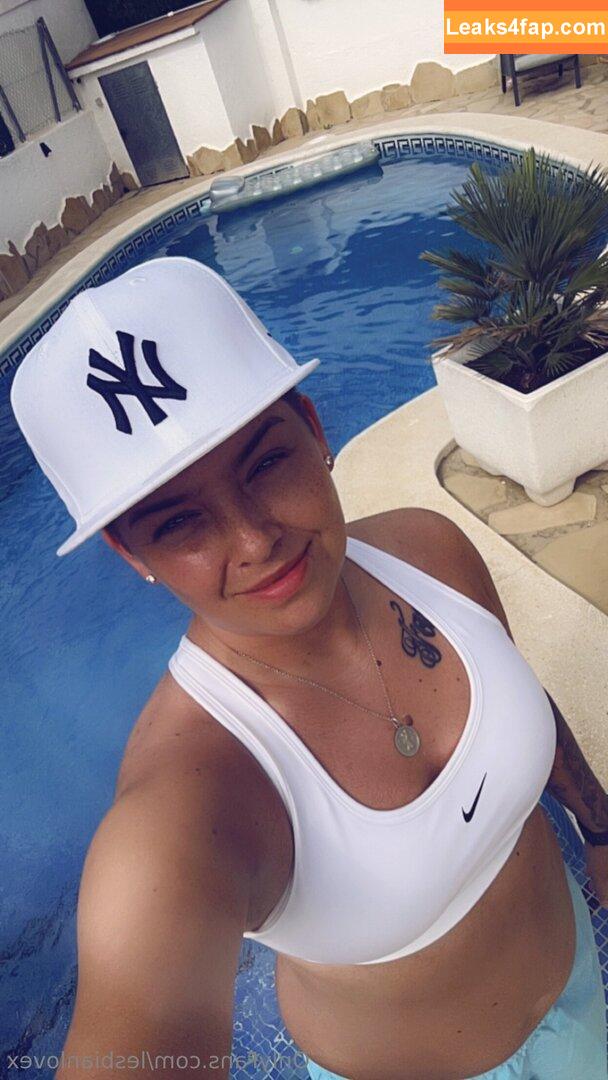 lesbianlovex / lesbiloving leaked photo photo #0007