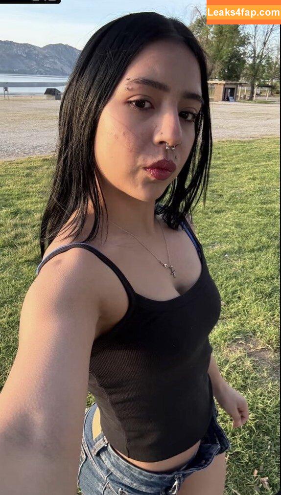 lesliem4rtinez / 1lleslieee / https: leaked photo photo #0012