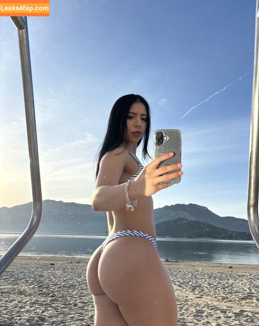 lesliem4rtinez / 1lleslieee / https: leaked photo photo #0013