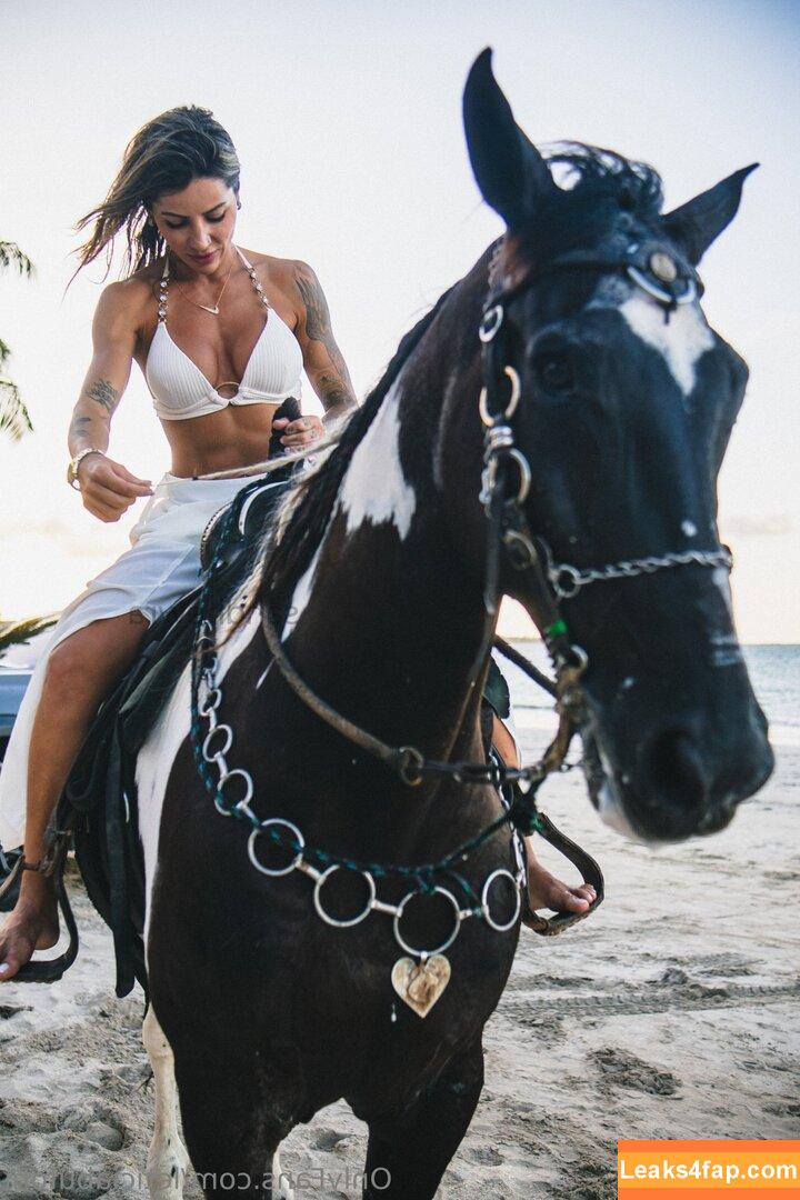 Leticia Bufoni / https: / leticiabufoni leaked photo photo #0398