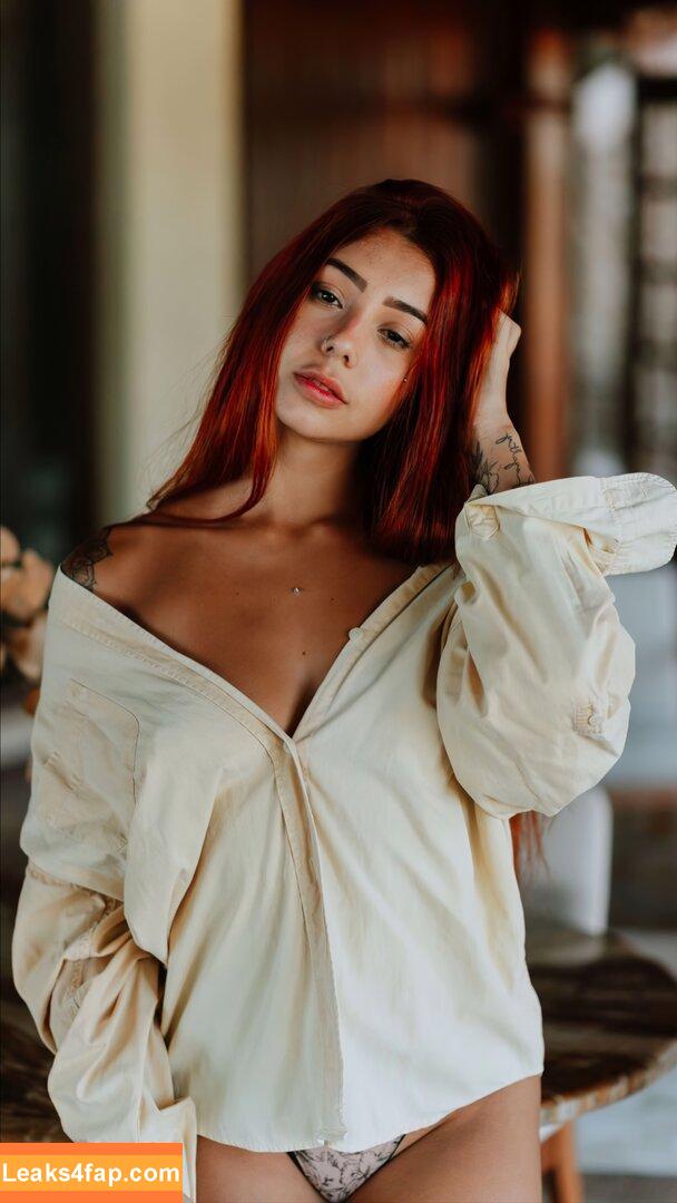 Leticia Castro / Castrollet / DEZOITOU / thayscastro leaked photo photo #0056