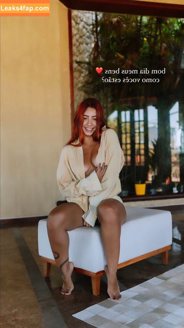 Leticia Castro / Castrollet / DEZOITOU / thayscastro leaked photo photo #0076