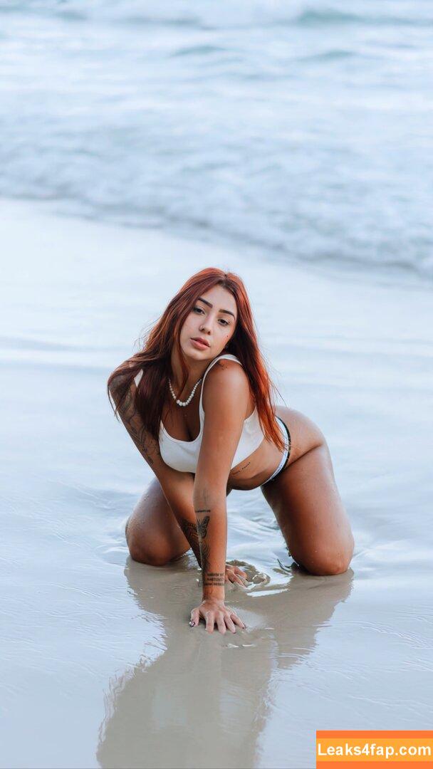 Leticia Castro / Castrollet / DEZOITOU / thayscastro leaked photo photo #0088