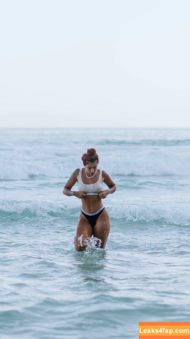 Leticia Castro / Castrollet / DEZOITOU / thayscastro leaked photo photo #0098