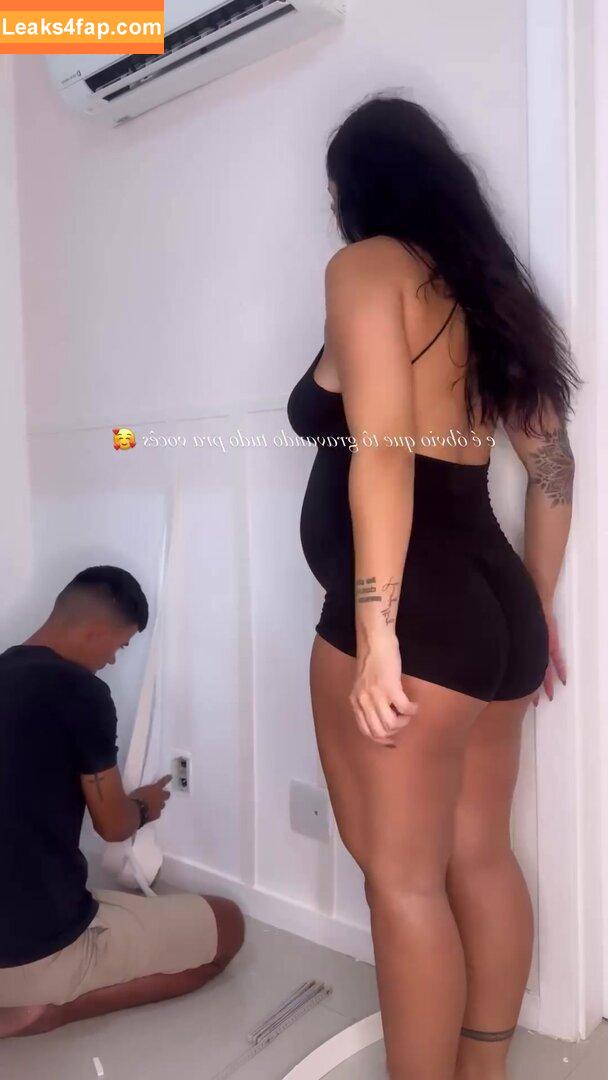 Leticia Castro / Castrollet / DEZOITOU / leticiacastroficial / thayscastro leaked photo photo #0194