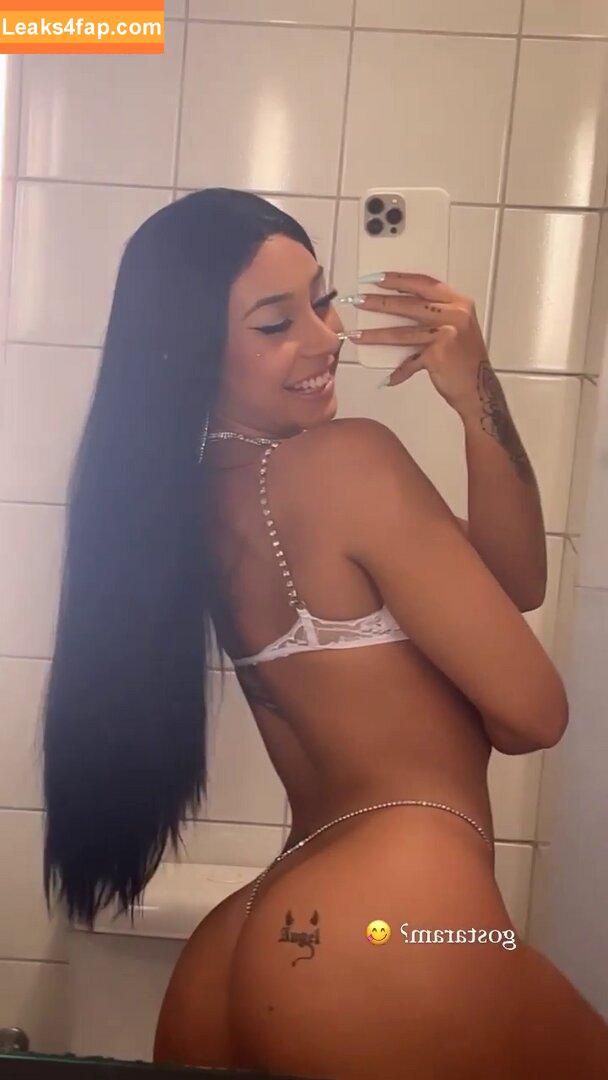 Leticia Castro / Castrollet / DEZOITOU / leticiacastroficial / thayscastro leaked photo photo #0216