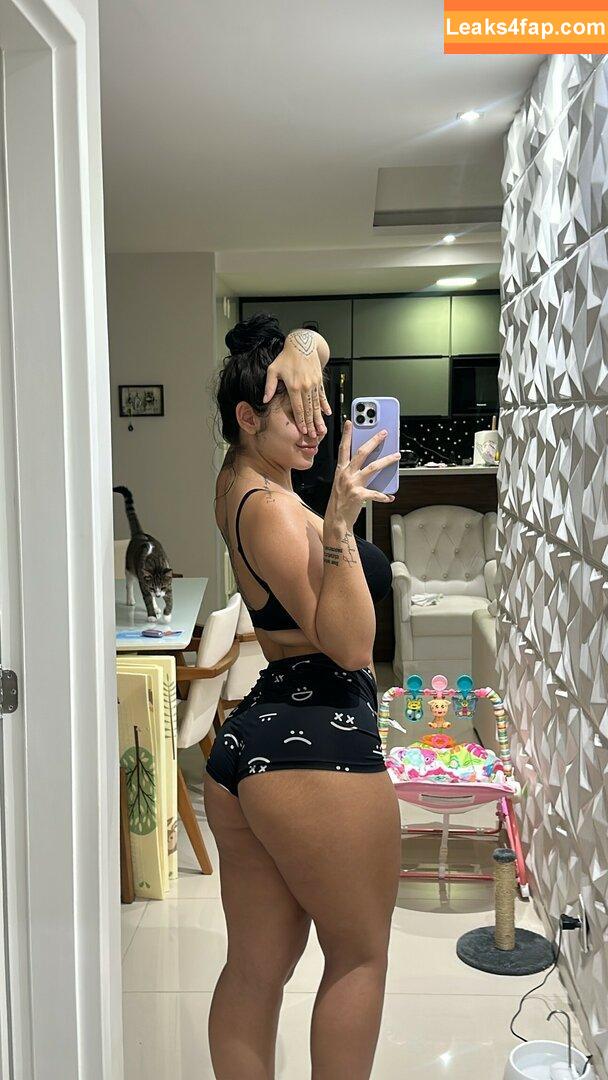 Leticia Castro / Castrollet / DEZOITOU / leticiacastroficial / thayscastro leaked photo photo #0227