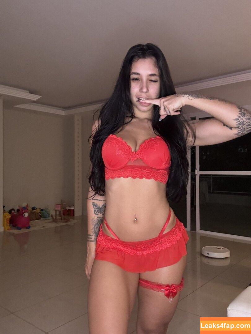 Leticia Castro / Castrollet / DEZOITOU / thayscastro leaked photo photo #0413