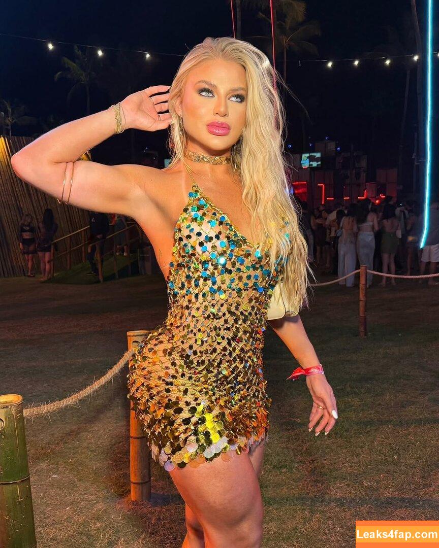 Leticia Sogiro / leticia_sogiro / leticiapentrova leaked photo photo #0050