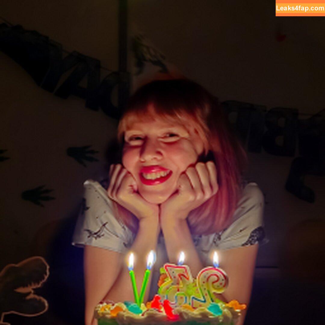 Lety Does Stuff / LetyDoesStuff слитое фото фото #0327