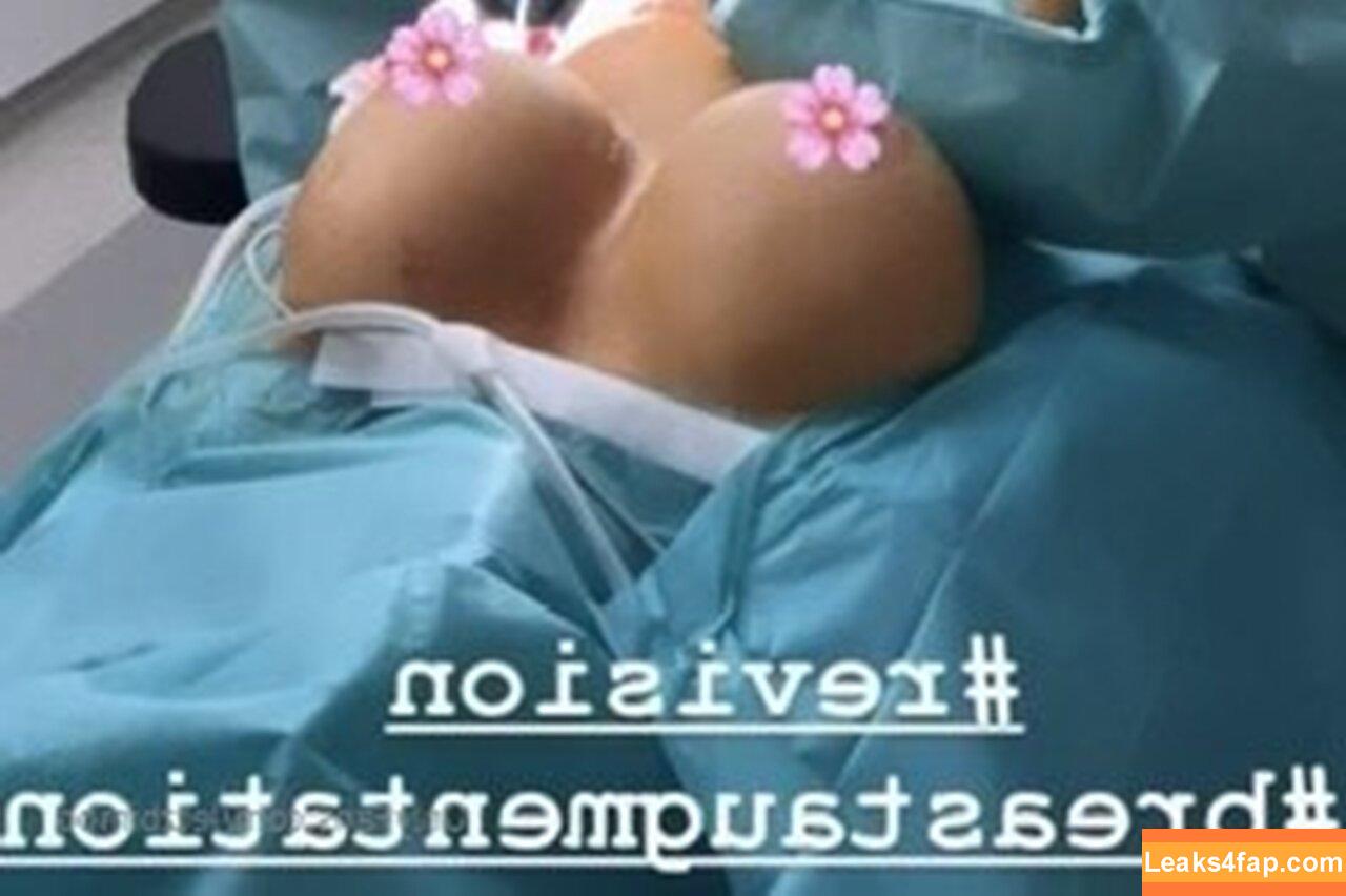 LetzBimbo / Tanlined_W leaked photo photo #0015