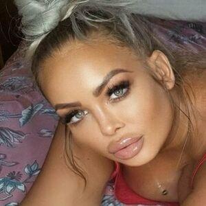 Levi Babestation photo #0026