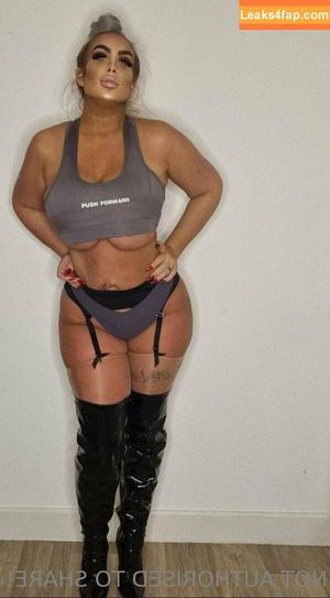 Levi Babestation photo #0061