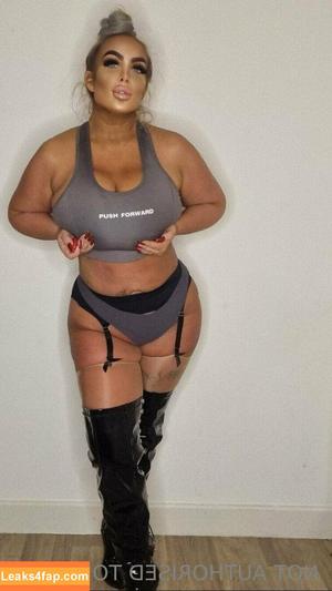 Levi Babestation photo #0065