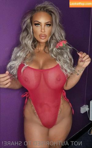 Levi Babestation photo #0095