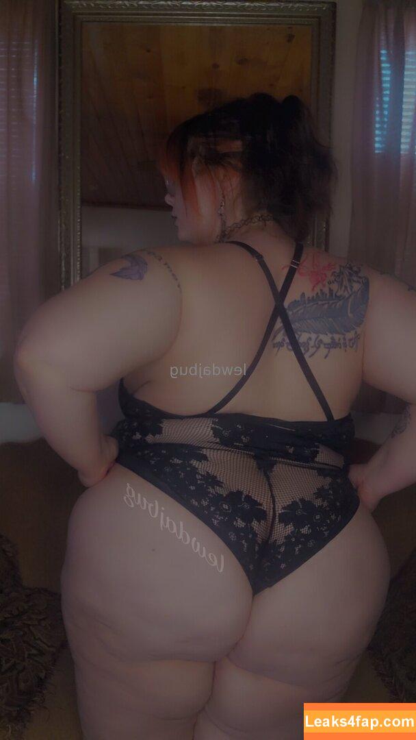 lewdajbug /  leaked photo photo #0019