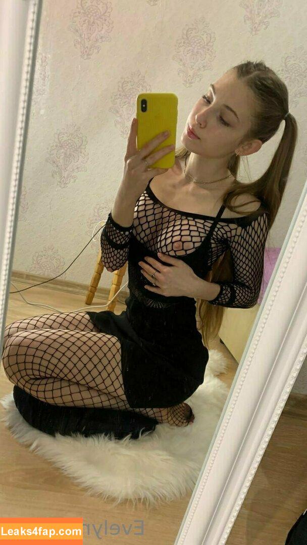 lewdevelynnof / lewdleo leaked photo photo #0600