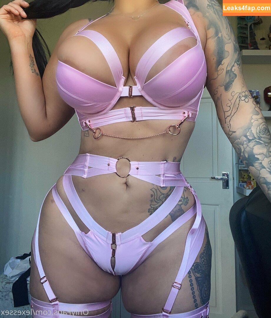lexessex /  leaked photo photo #0017