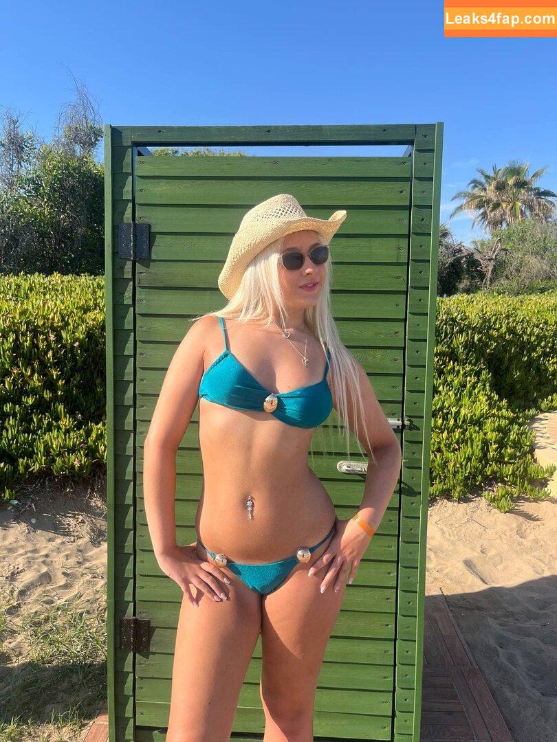 Lexi Booker / lexi_booker30 / lexi_modelling leaked photo photo #0042