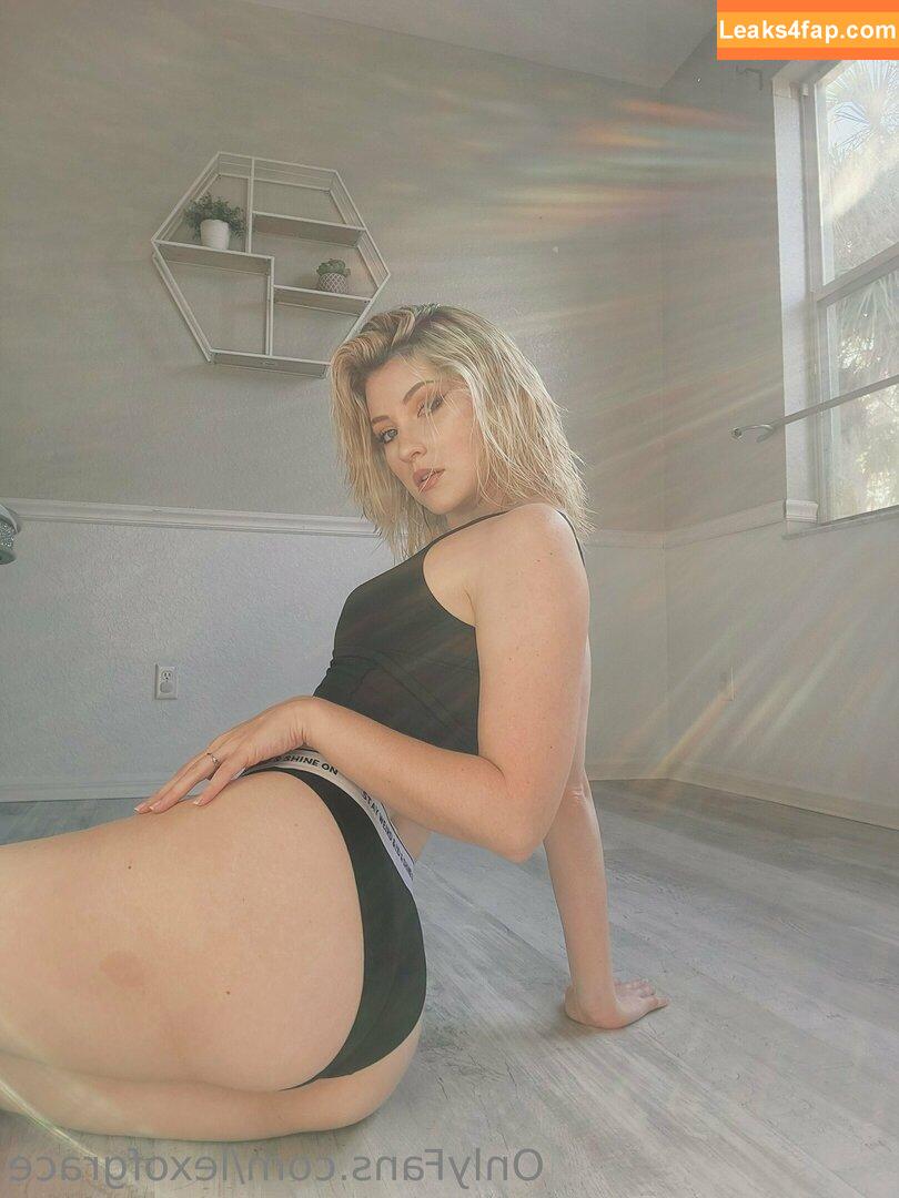 Lexie Grace Love / lexiegracelove / lexxxiiigrace слитое фото фото #0005