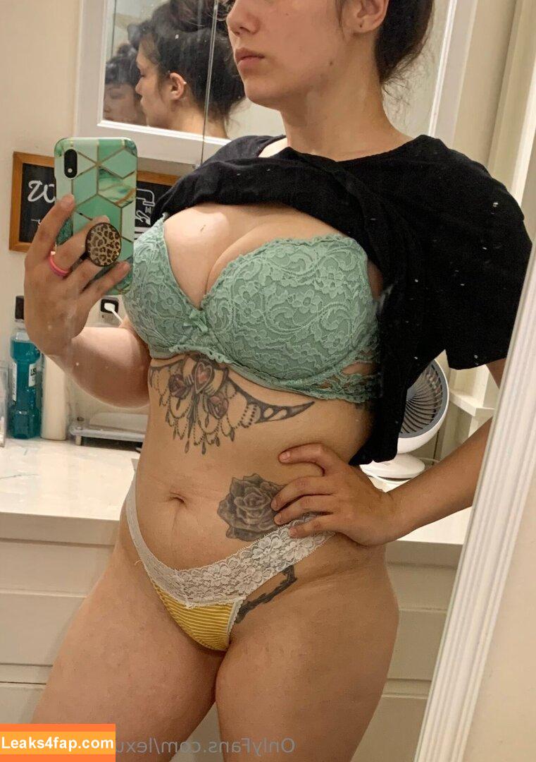 lexusperfection / potheadaccountant leaked photo photo #0002