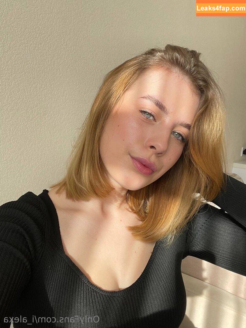 lexxie_swan / lexin8tor leaked photo photo #0030