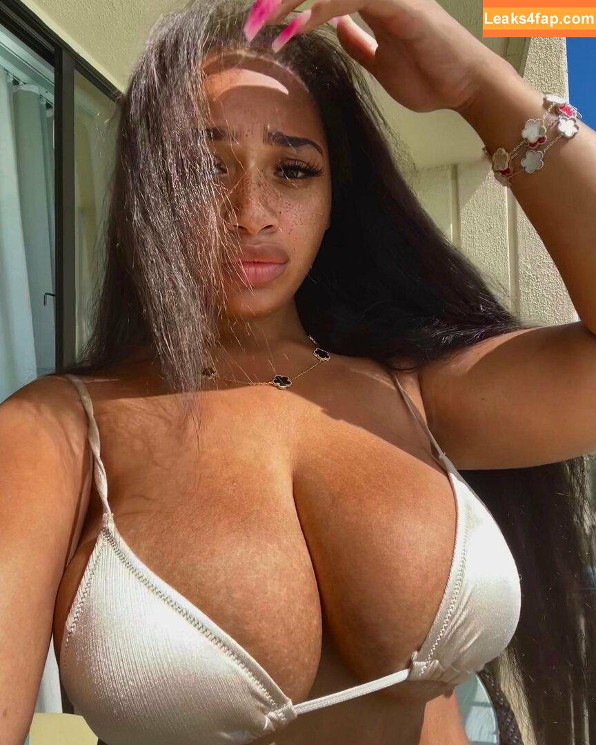 Lexxiibaebie leaked photo photo #0002