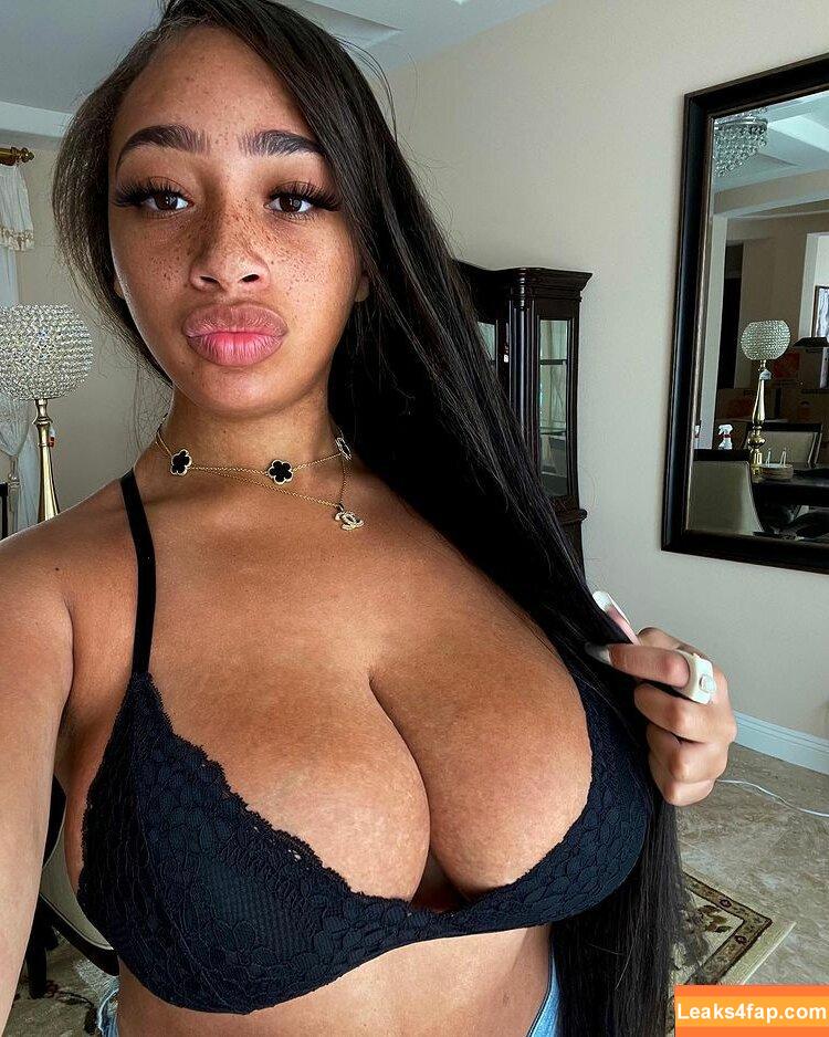 Lexxiibaebie leaked photo photo #0009