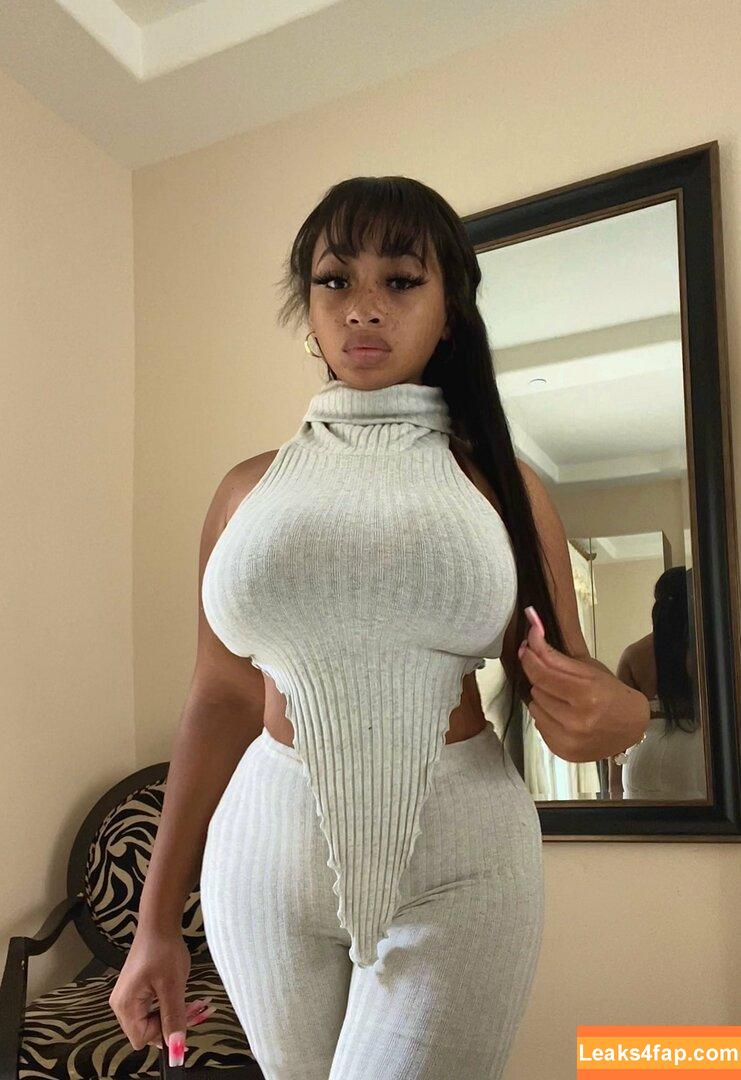 Lexxiibaebie leaked photo photo #0023