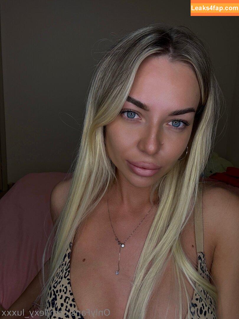 lexy_luxxx / lexi.lou___xx leaked photo photo #0019
