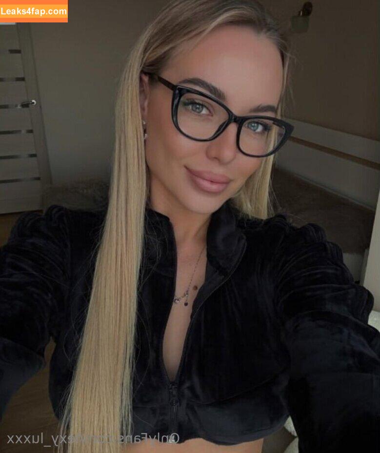 lexy_luxxx / lexi.lou___xx leaked photo photo #0023