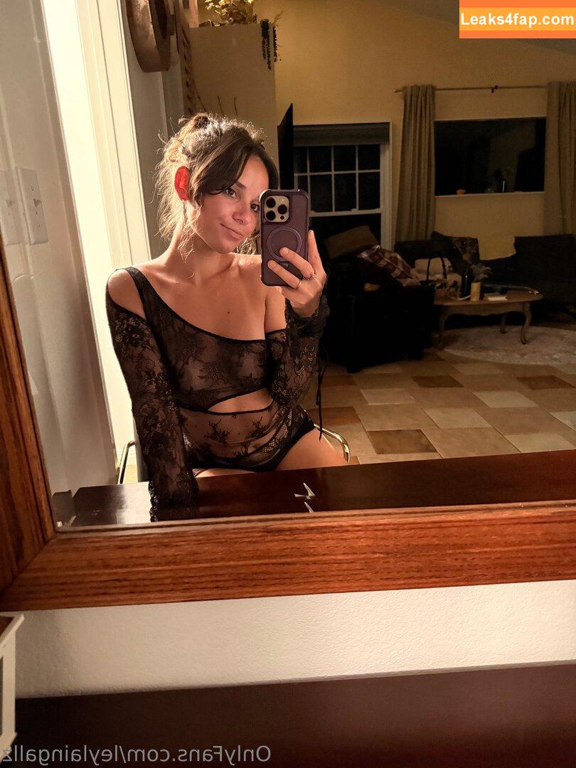 Leyla Ingalls / Leylaingallz / leylaingallz_ слитое фото фото #0090