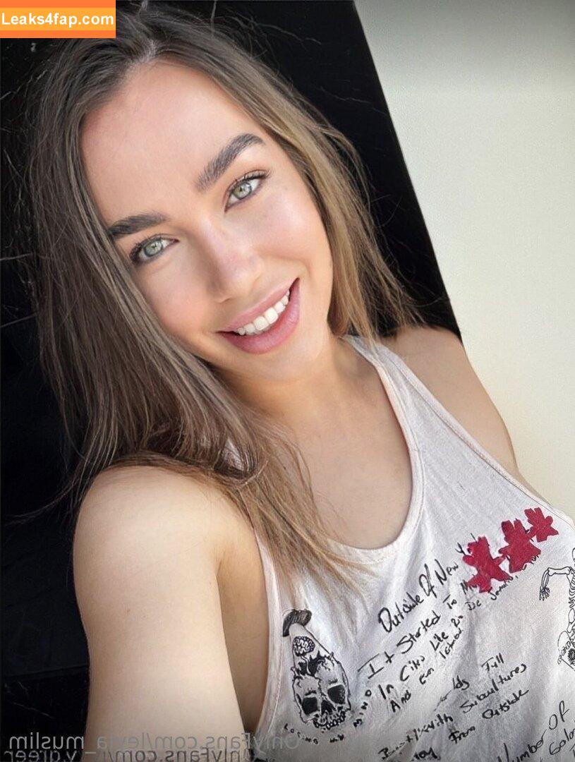 leyla_muslim /  leaked photo photo #0019