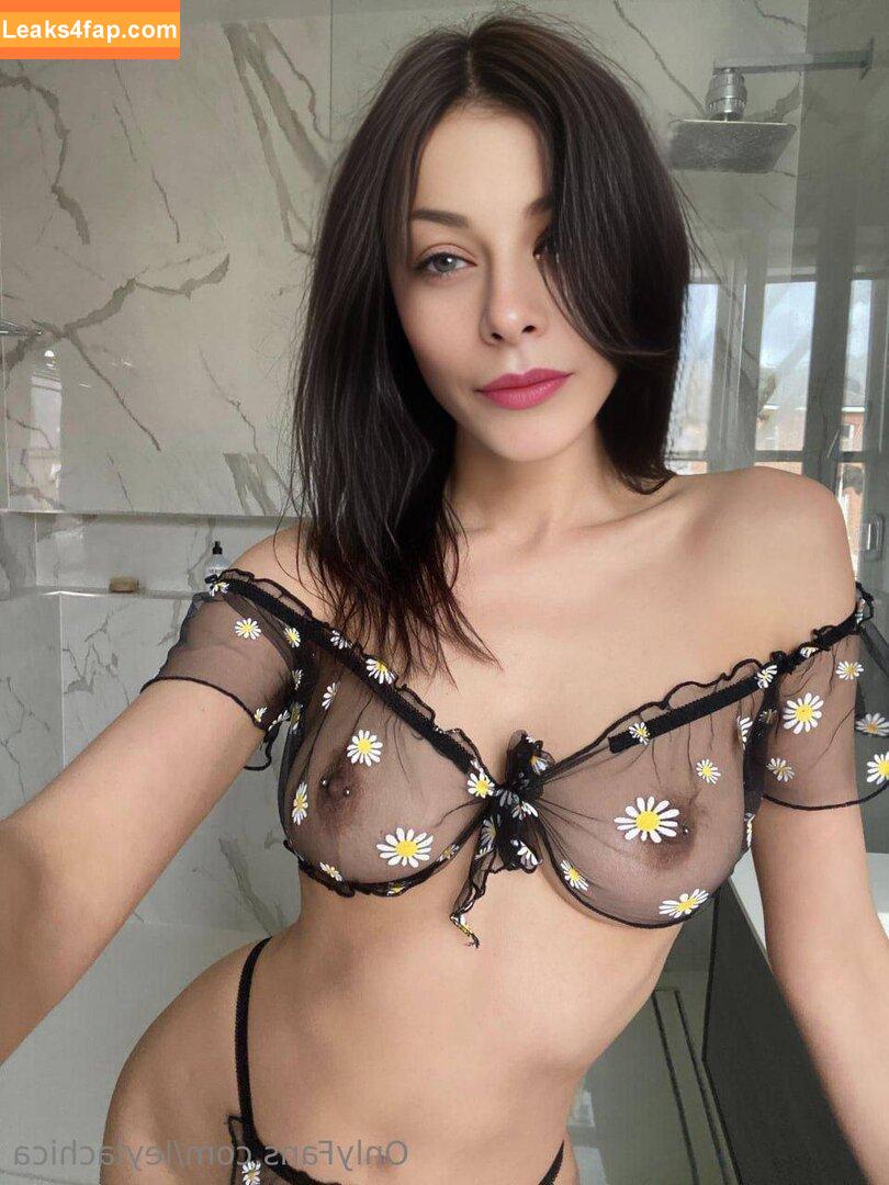 leylachica / leilachica leaked photo photo #0024