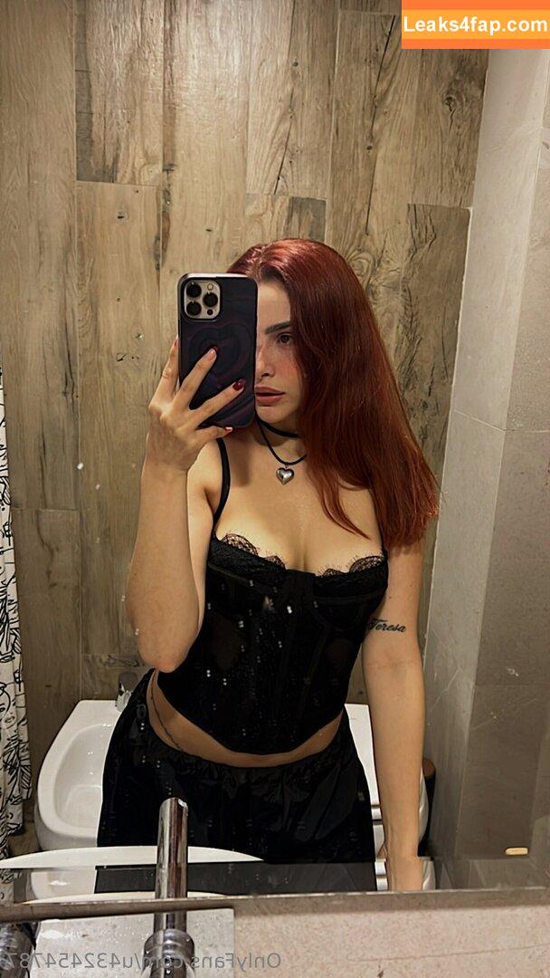 leylas.secret / leilas.secret leaked photo photo #0011