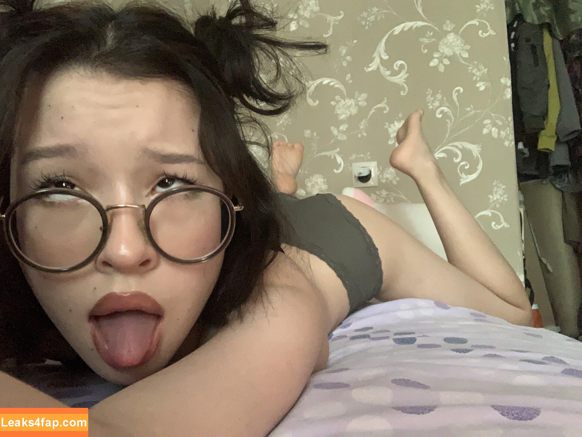 Lezzy Bunny ASMR /  leaked photo photo #0035