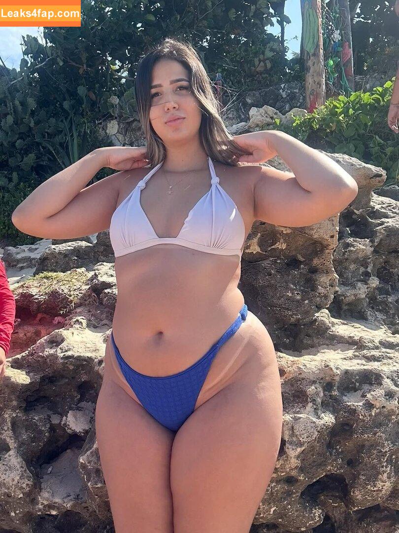 lhethicia / Lhethicia Melo / https: / leticiadesiree leaked photo photo #0039