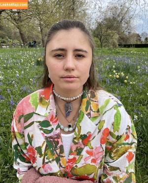 Lia Marie Johnson photo #0002